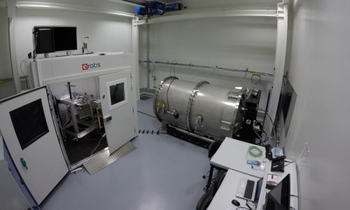 Le cryostat de SPIRou en plein test à Toulouse
